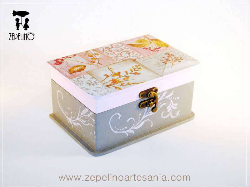 Caja pintura a la tiza y flores